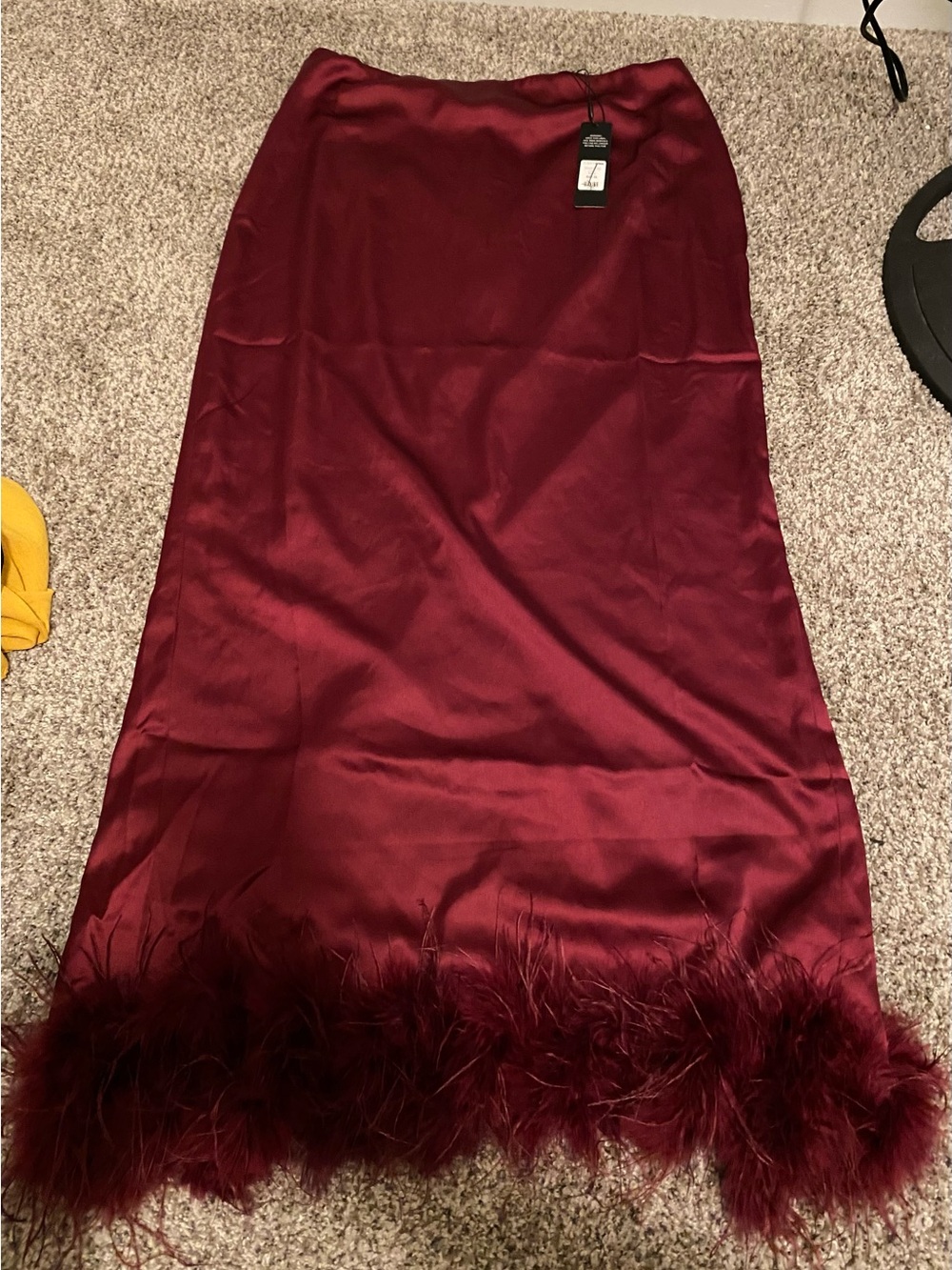 Women’s Fashion Nova Satin Burgundy Feather-Trim Maxi Skirt Size XL NWT